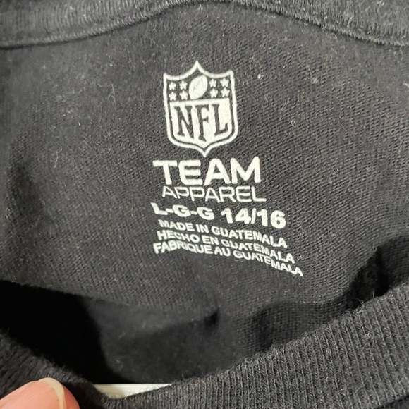 NFL New England Patriots Black and Red Kids Tee - Picture 6 of 6